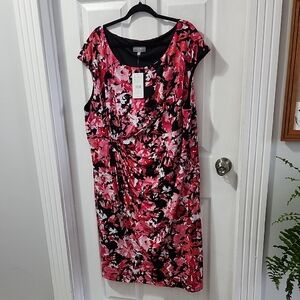Laura Floral Summer Dress Plus Size 24 / 3x Flattering